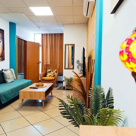 Apartamento El Dorado Cerca Del Mar Málaga Exterior foto