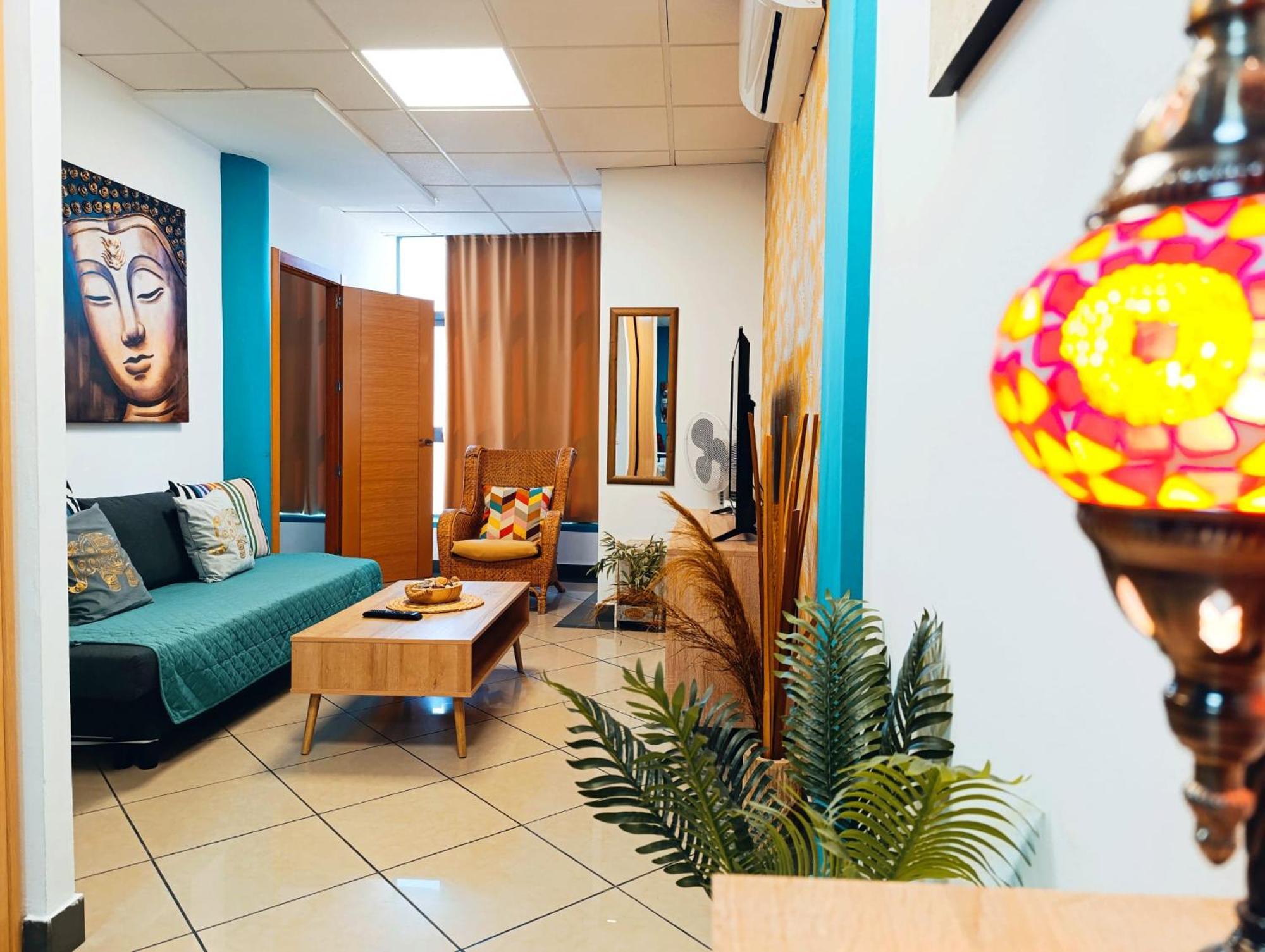 Apartamento El Dorado Cerca Del Mar Málaga Exterior foto
